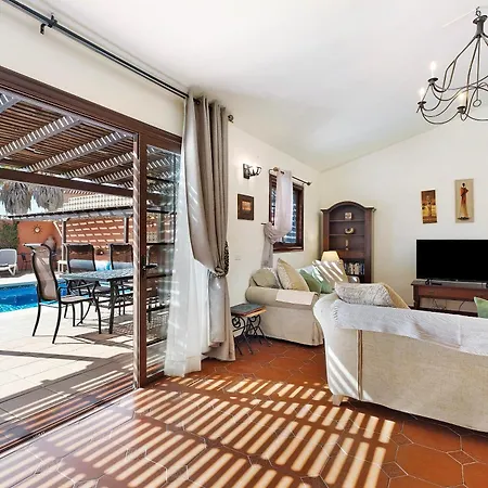 Esselle Villa San Miguel de Abona